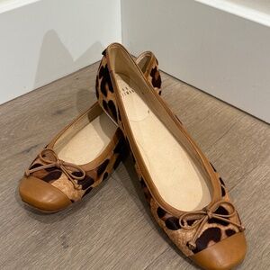 Stuart Weitzman Leopard Flats